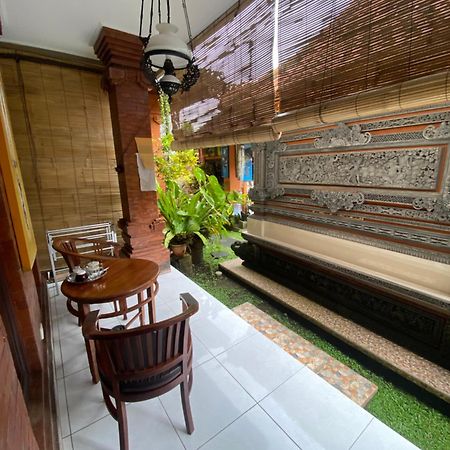 Santana Bali Home Stay Ubud  Exterior photo