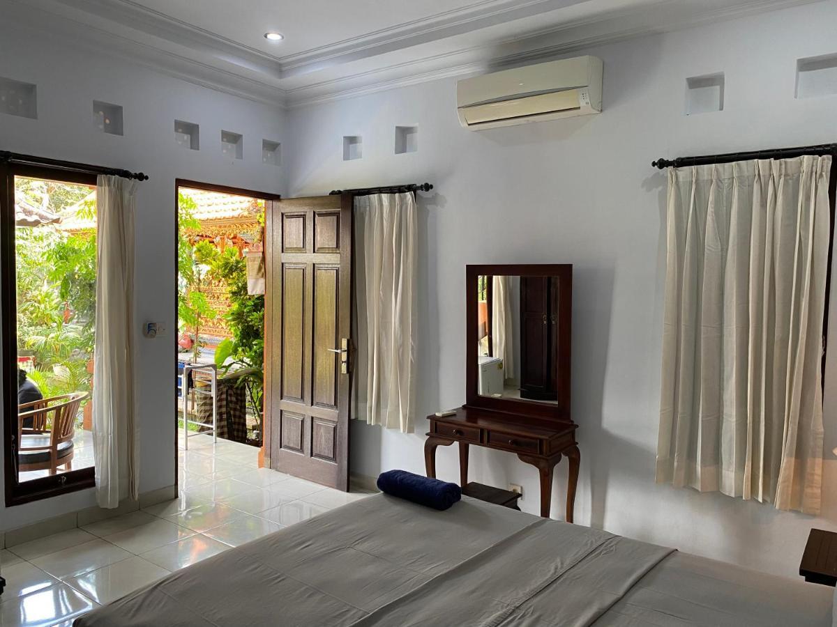 Santana Bali Home Stay Ubud  Exterior photo