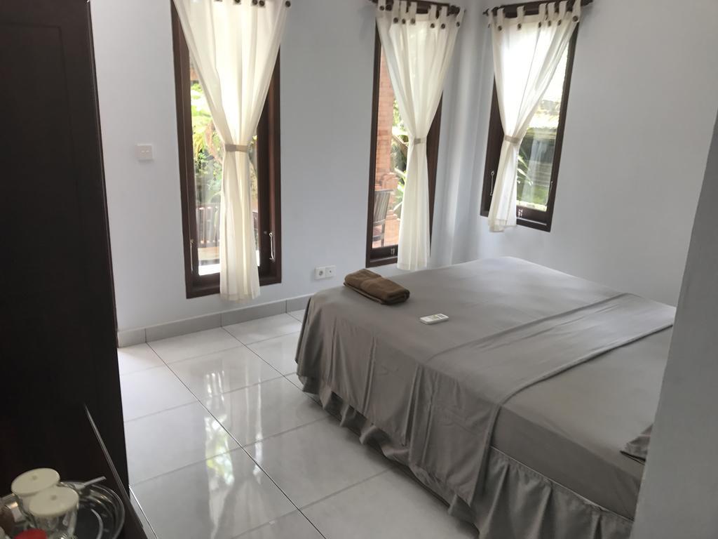 Santana Bali Home Stay Ubud  Exterior photo